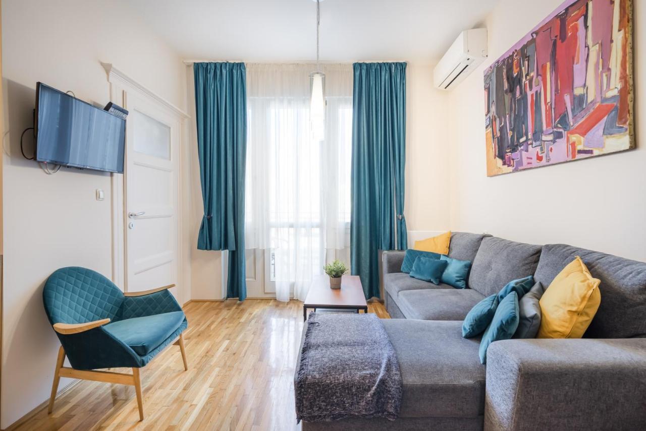 Apartment Bpr Blue Paradise With A/c *