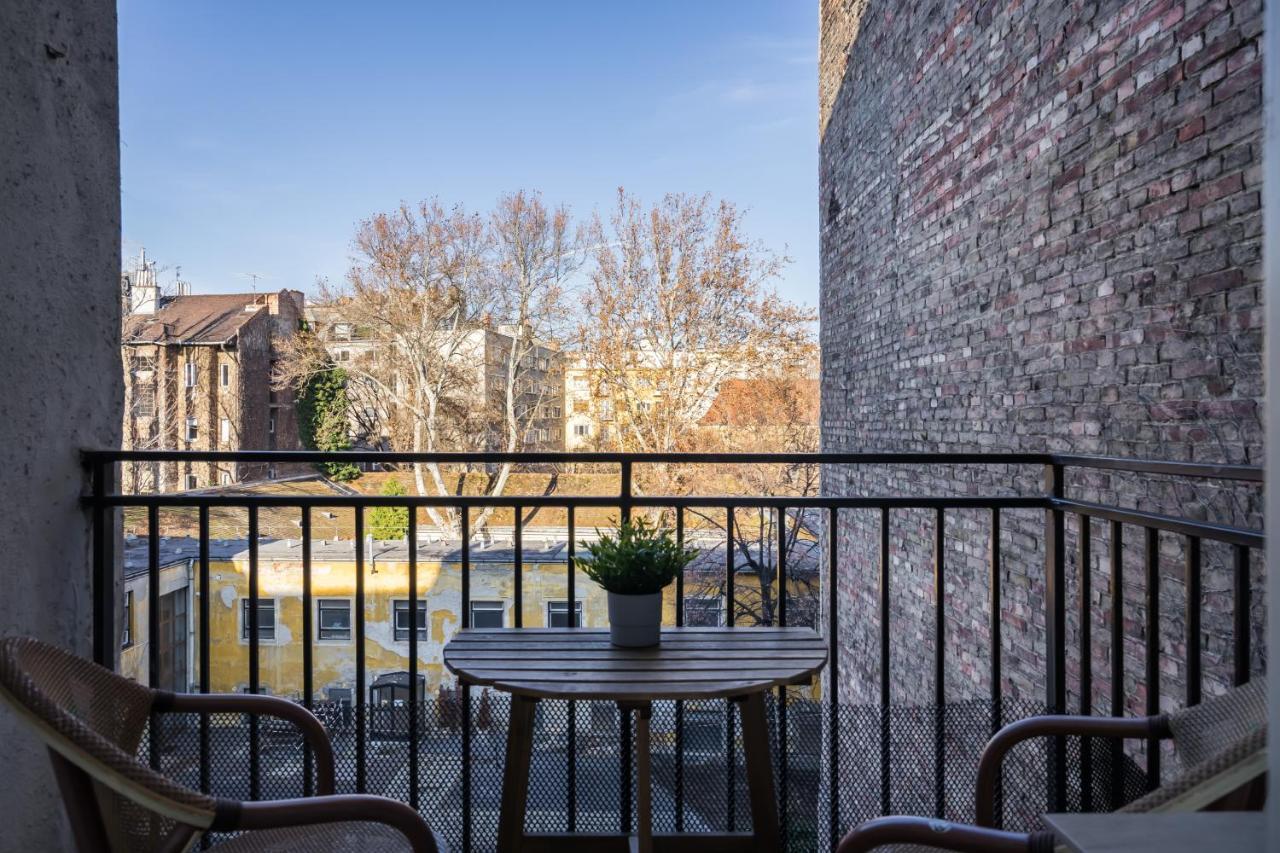 Bpr Blue Paradise With A/c Apartment Budapest
